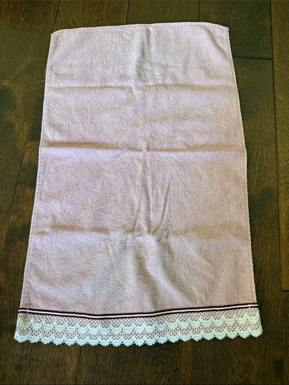 Vintage Cannon Monticello Pink Cotton MCM Crochet Lace Trim Boho Hand Towel